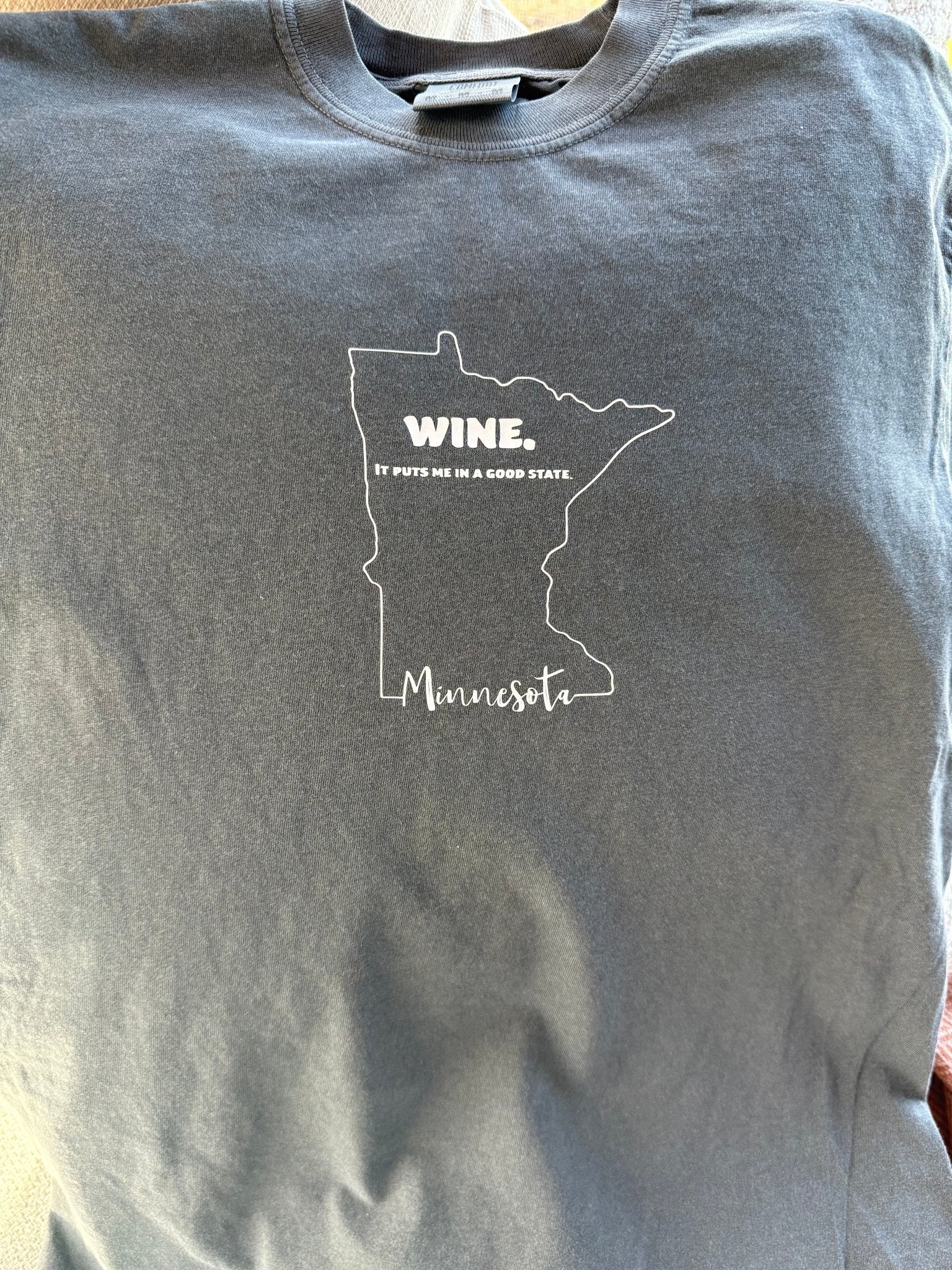Minnesota Wine Tee – Local Pride Graphic Shirt - SuNise & Co